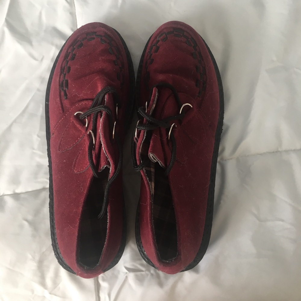 Red Velvet Platforms - Picture 3 of 3